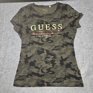 GUESS Camo T-shirt Medium